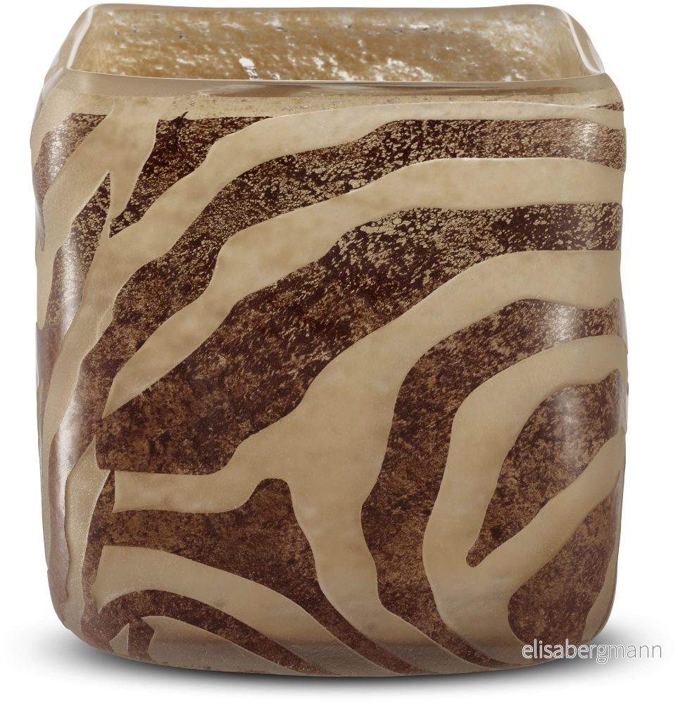 Cube Ljuslykta, H 10,5 B 11 cm sPzw4 Cube Ljuslykta, H 10,5 B 11 cm sPzw4